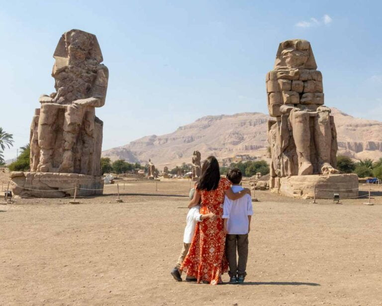 colossi of memnon things to see in luxor egypt